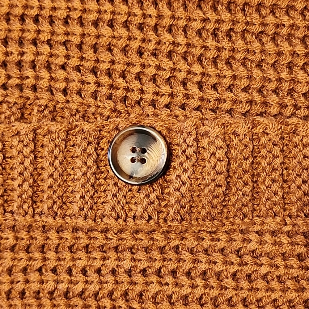 Cable Knit button down cardigan - Picture 3 of 8